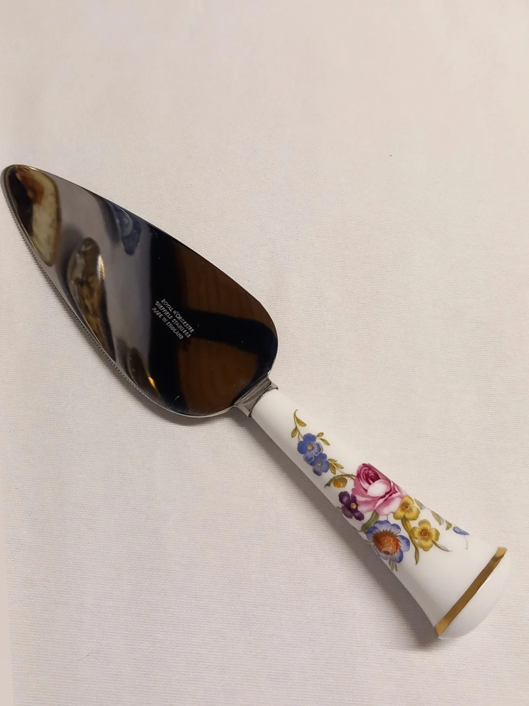 Royal Worcester Porselen Saplı Vintage Pasta Servis Spatulası (Sheffield England) — yakın plan 4